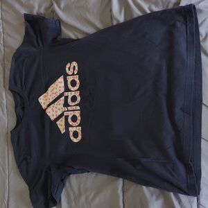 Women's Adidas T-shirt Small